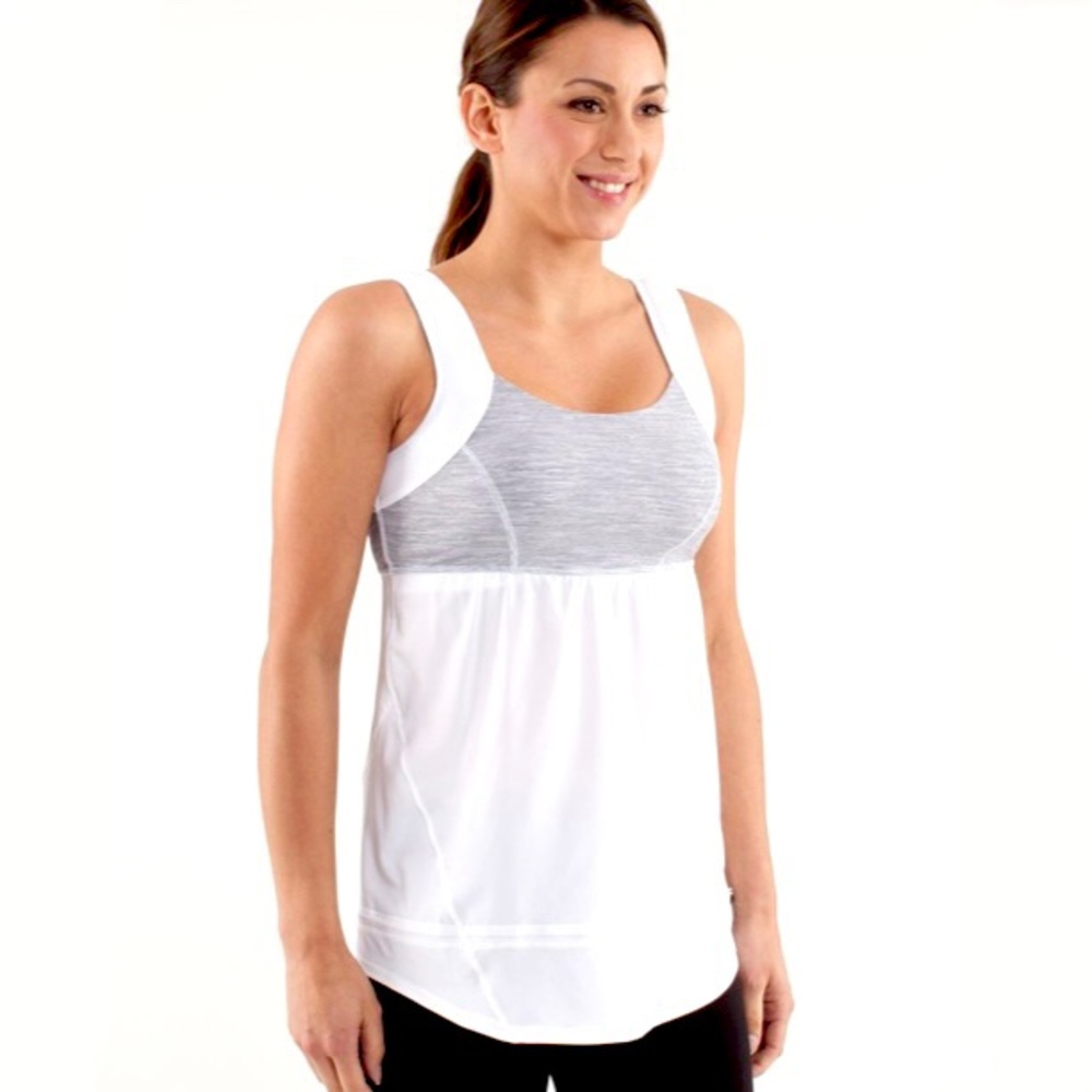 Lululemon Run: Chase Me Tank, White/Space Grey, Size 10